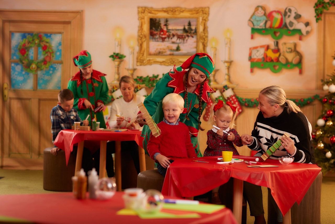 CHRISTMAS CRAFTS WORKSHOP 3